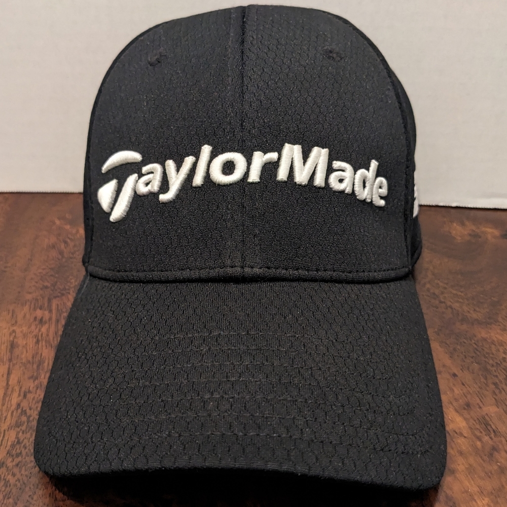 New TaylorMade Women's Tour Radar Black/White Sim2/TP5 Hat